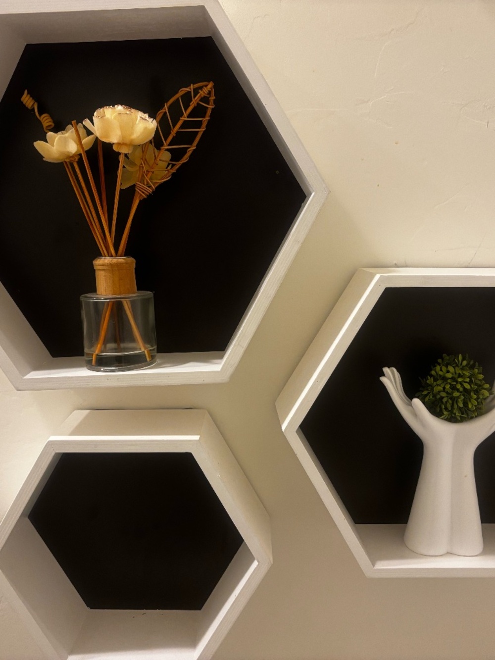 3 OCTAGON SHAPED SHELVES